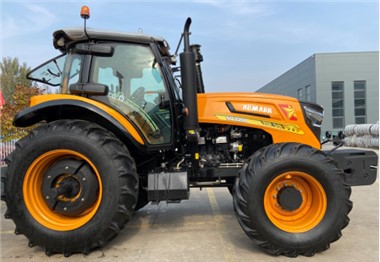 تراکتور مزرعه 220 اسب بخار